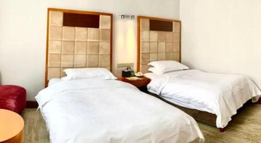 Bed in Lian Yun Hotel