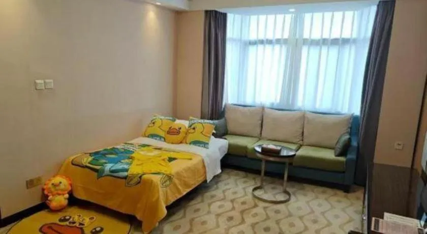 Bed in Lian Yun Hotel