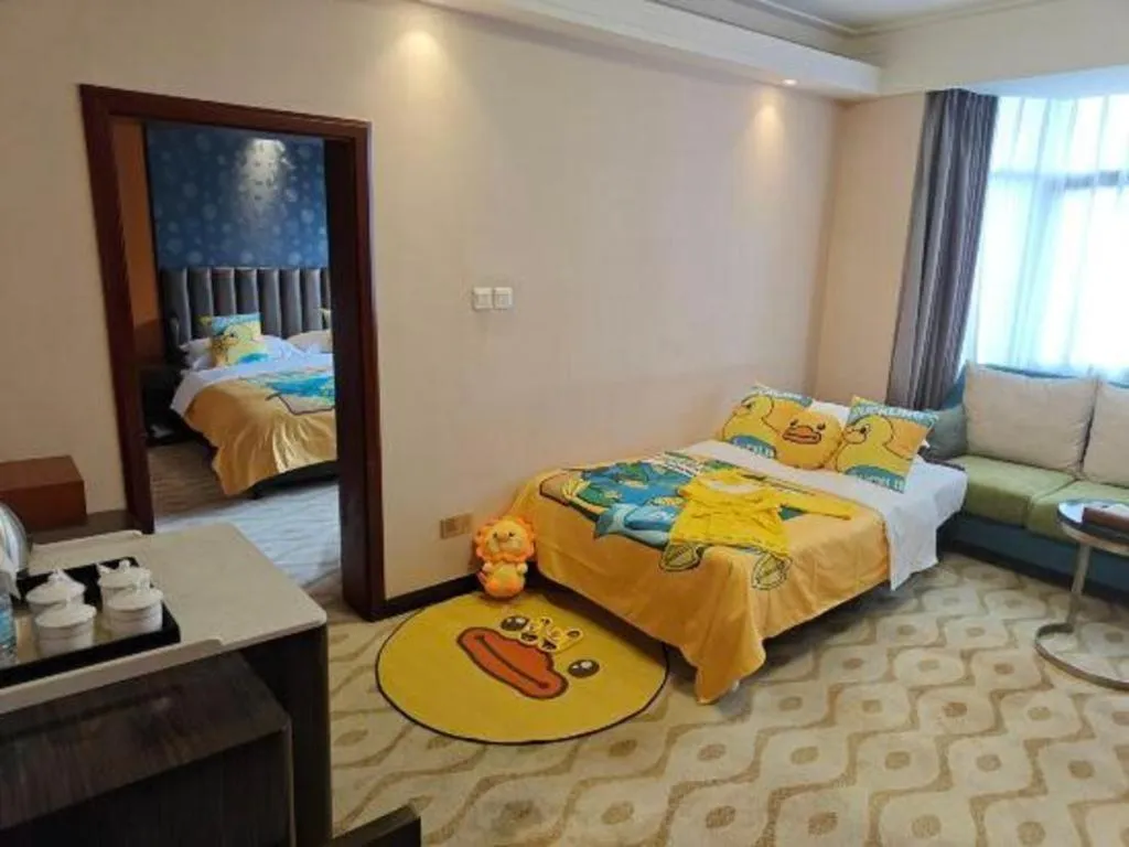 Bed in Lian Yun Hotel