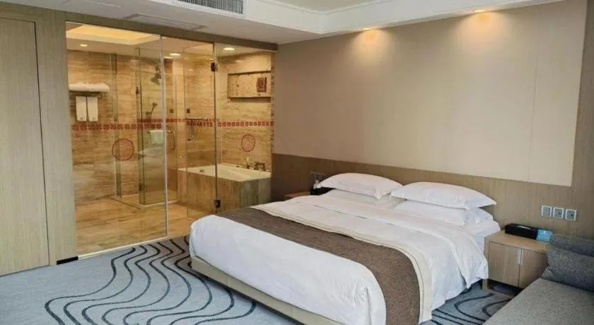 Bed in Centenio International Hotel