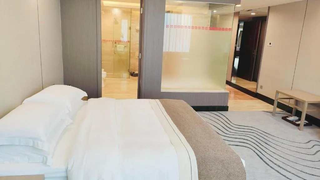 Bed in Centenio International Hotel