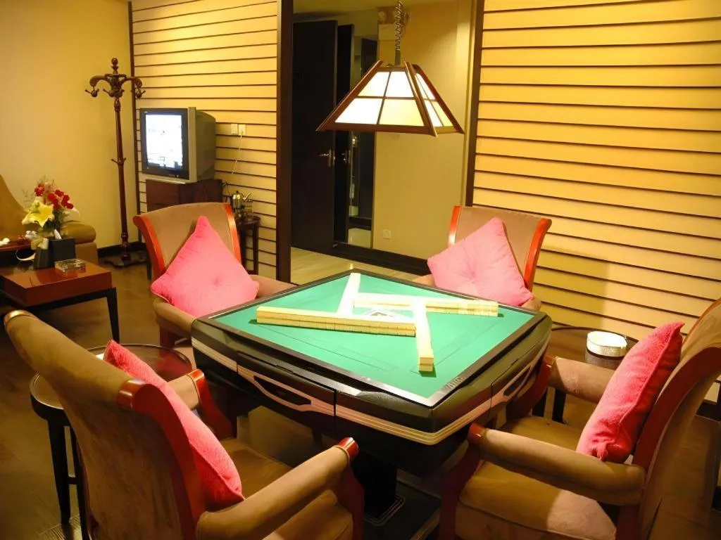 Centenio International Hotel