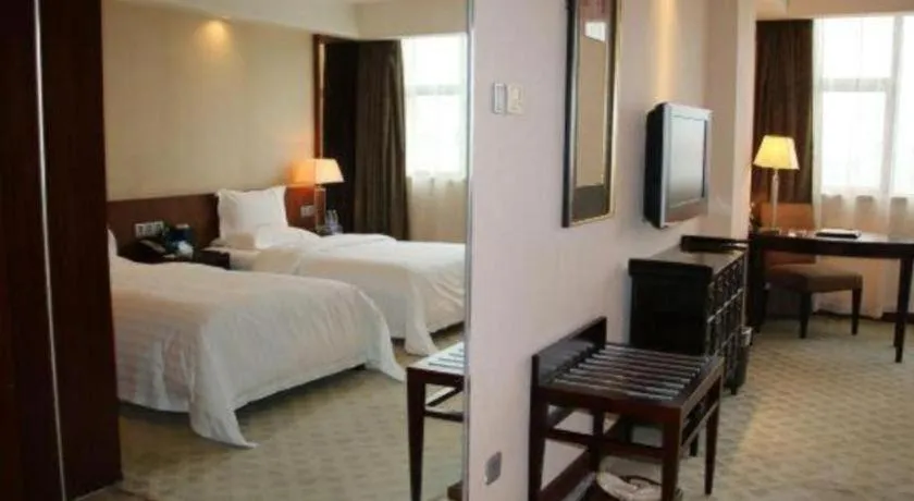 Bed in Centenio International Hotel