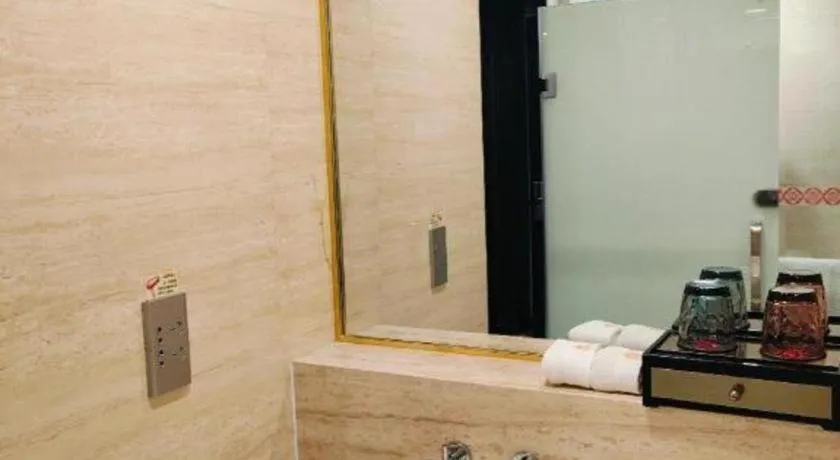 Centenio International Hotel