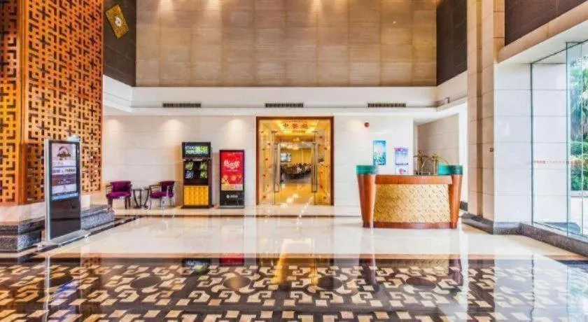 Centenio International Hotel