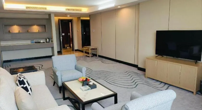 Centenio International Hotel