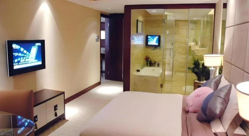 Bed in Centenio International Hotel