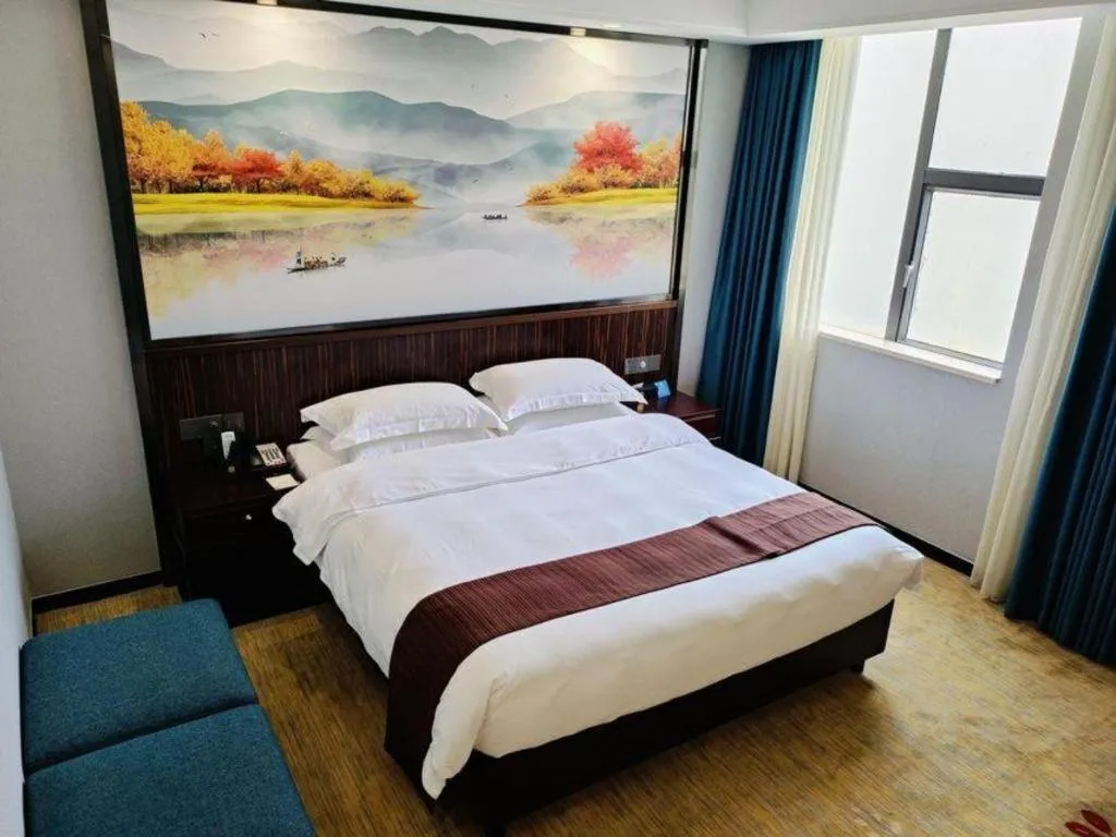 Bed in Centenio International Hotel