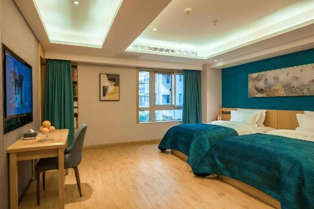 Bed in Xian Katie Eastman Hotel