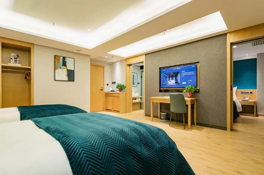 Bed in Xian Katie Eastman Hotel