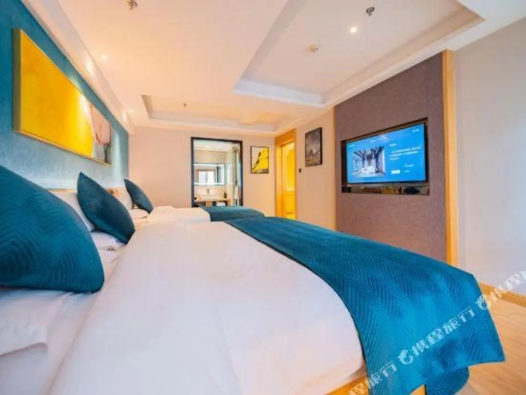 Bed in Xian Katie Eastman Hotel