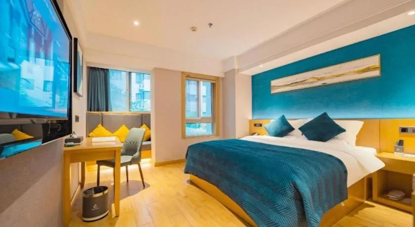 Bed in Xian Katie Eastman Hotel