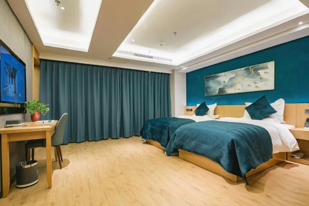 Bed in Xian Katie Eastman Hotel