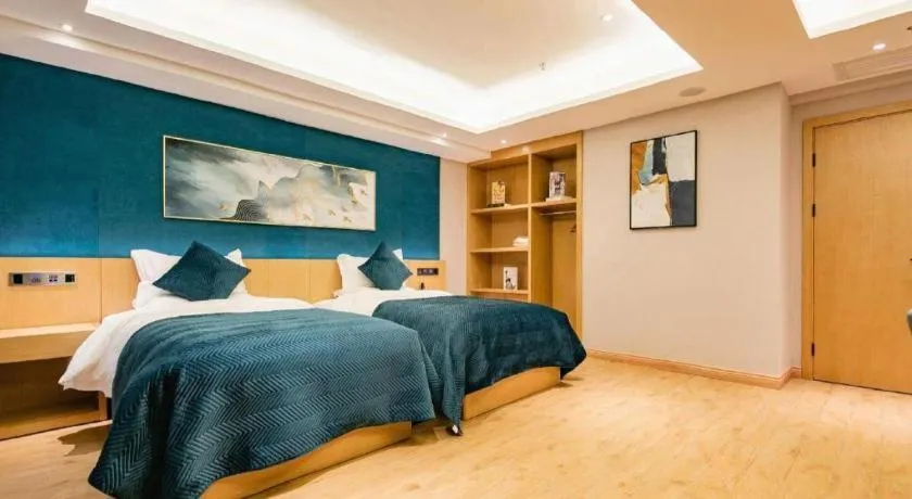 Bed in Xian Katie Eastman Hotel