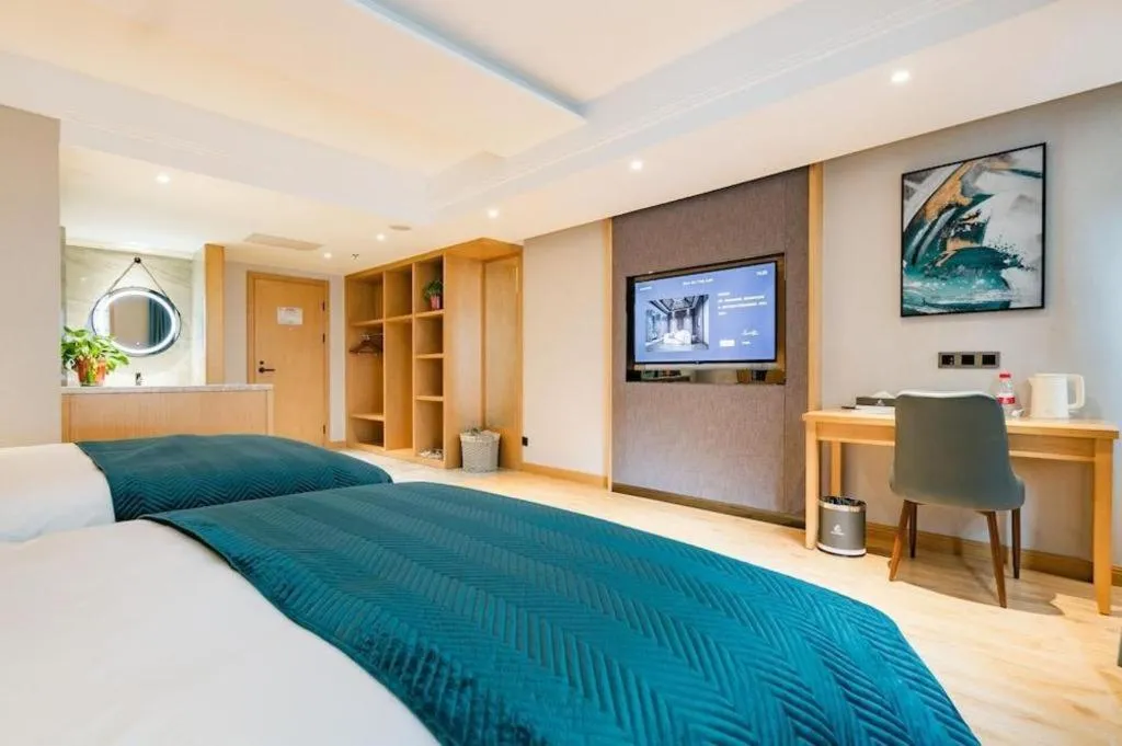 Bed in Xian Katie Eastman Hotel