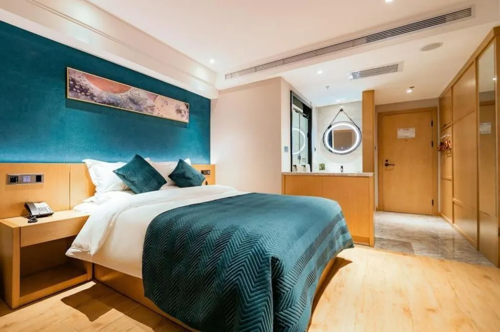 Bed in Xian Katie Eastman Hotel