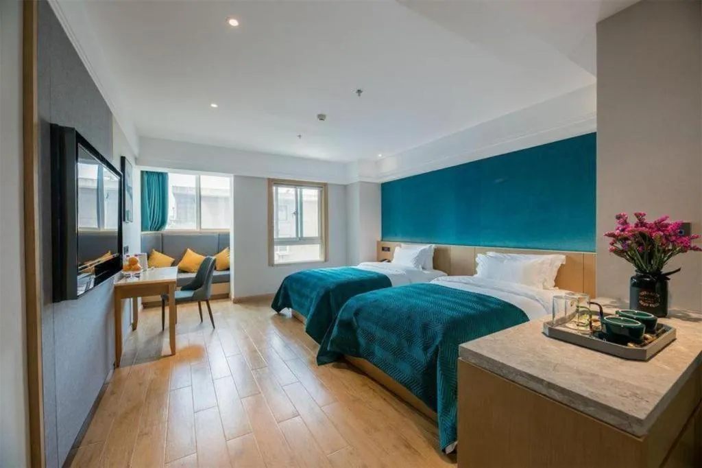 Bed in Xian Katie Eastman Hotel