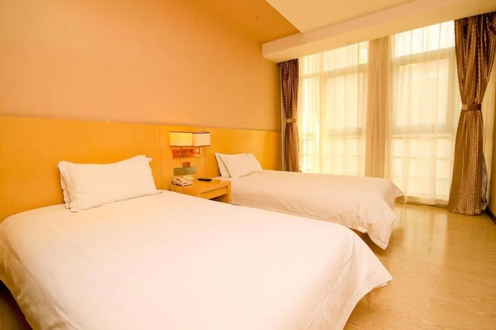 Bed in Xian I-OPAL Hotel