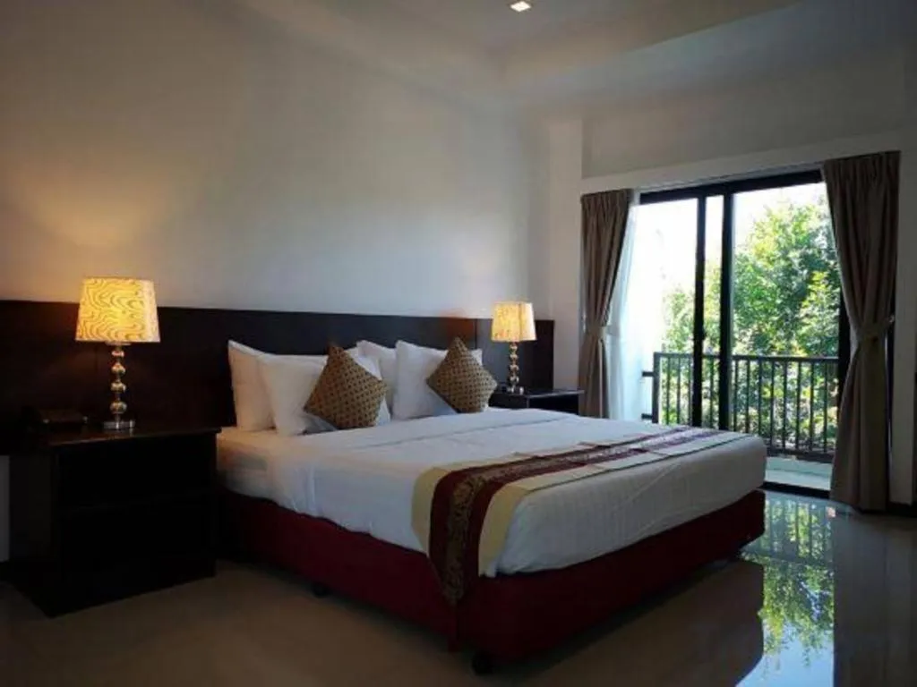 Bed in Baan Nan Hotel