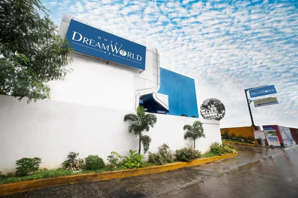 Hotel Dream World Las Pinas