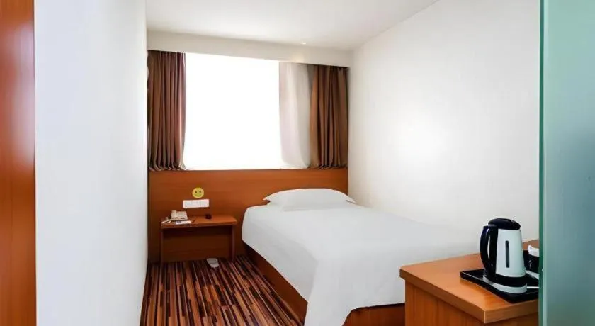 Bed in Jinjiang Inn Style Taiyuan South Inner Ring North Campus Finance and Economics University