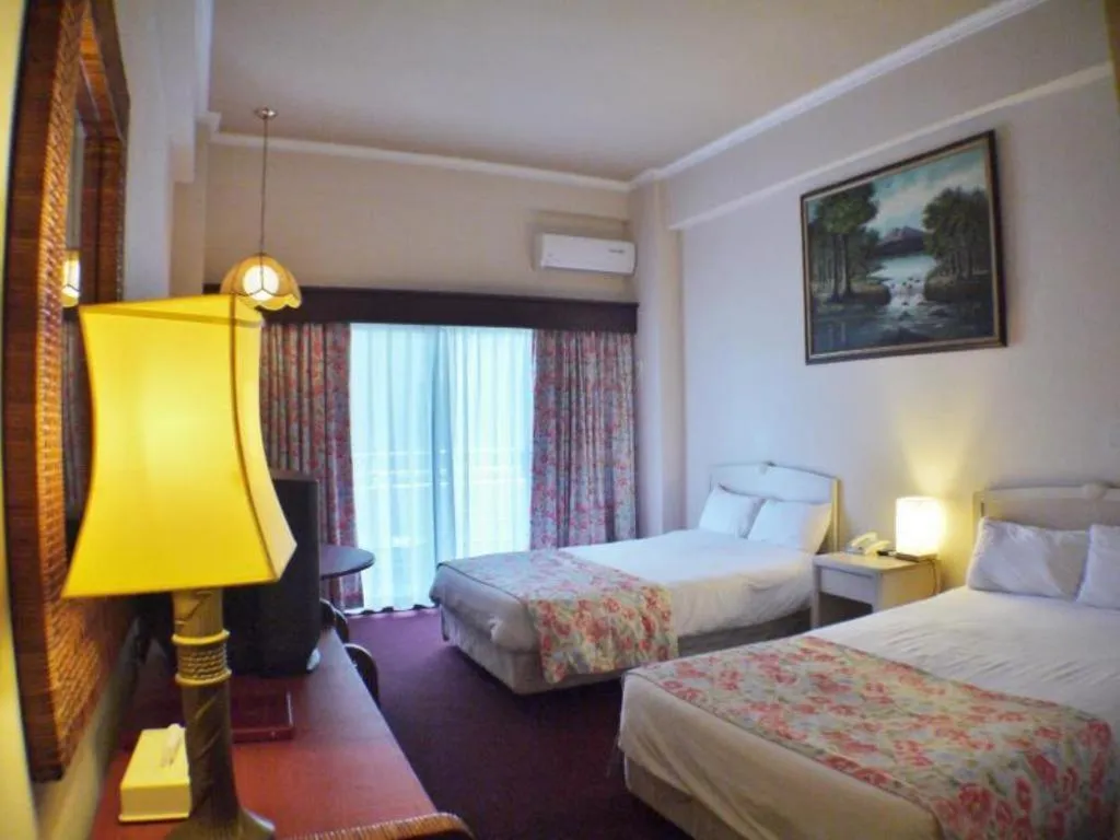 Holiday Saipan Hotel