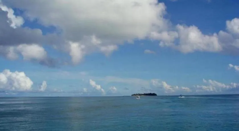 Holiday Saipan Hotel