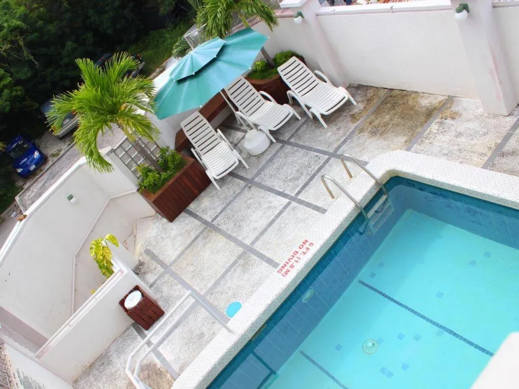 Holiday Saipan Hotel