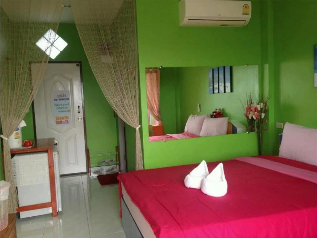 Bed in Baan Navy Kohlarn