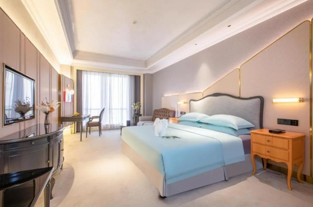 Bed in Zhejiang D.H Hotel