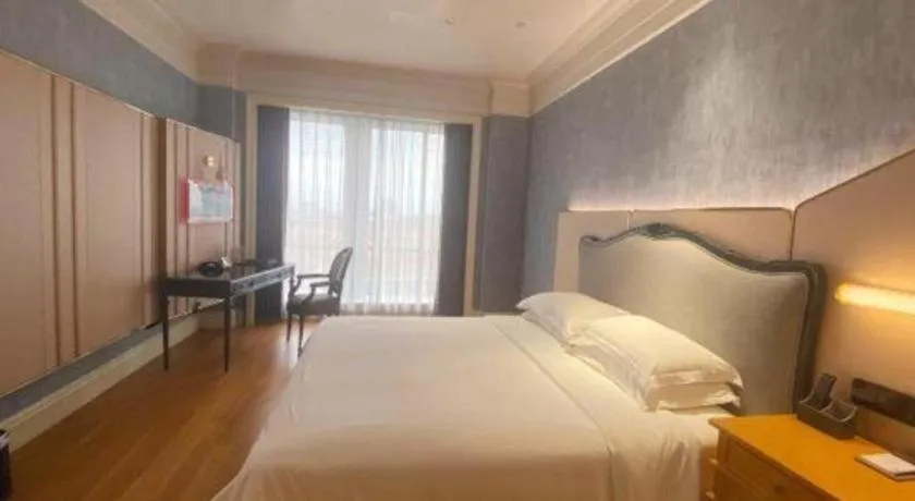 Bed in Zhejiang D.H Hotel