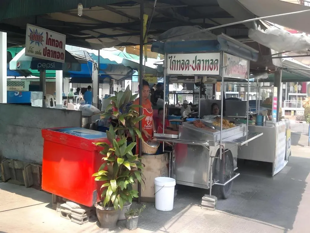 Chevasai Huahin Hotel