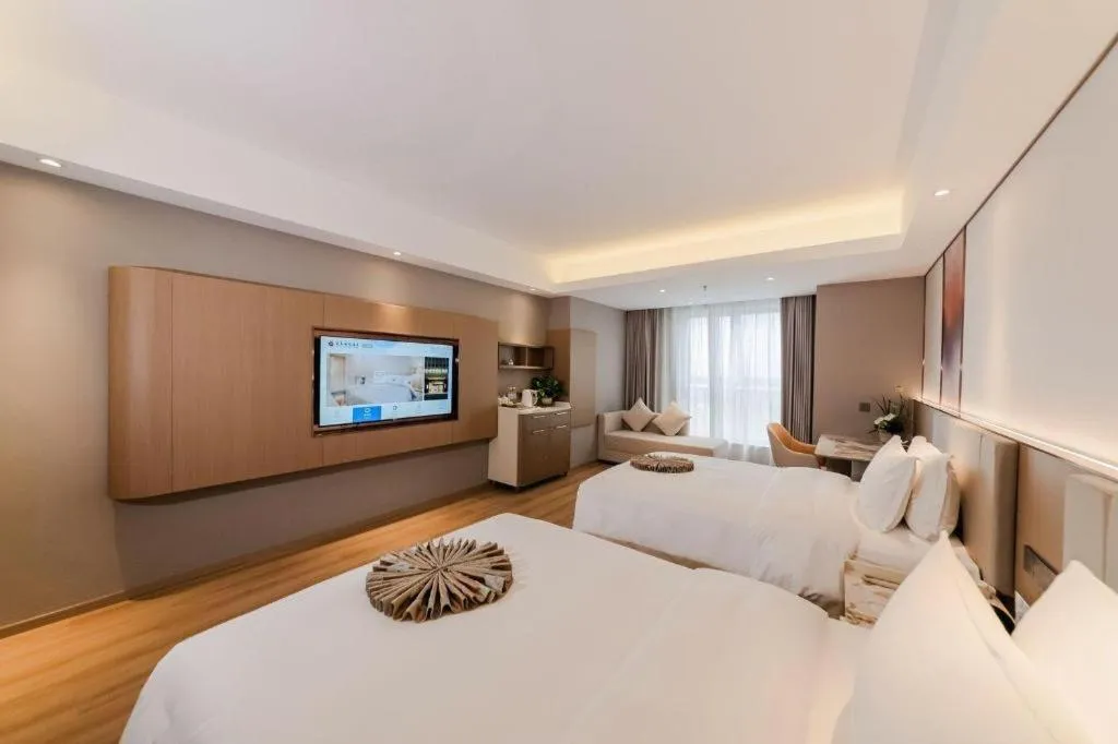 Bed in Chengdu Antai Century Hotel