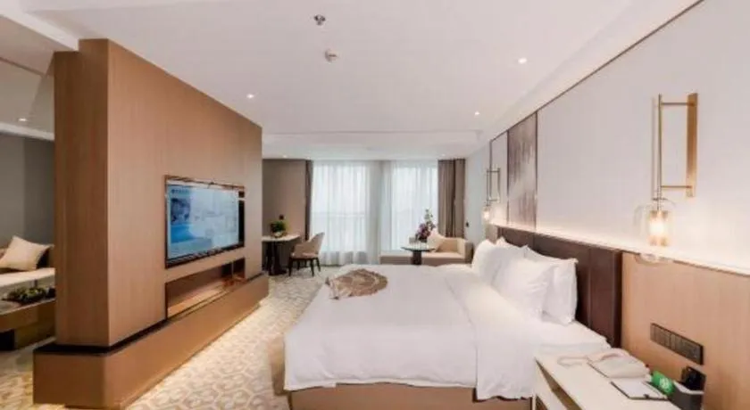 Bed in Chengdu Antai Century Hotel