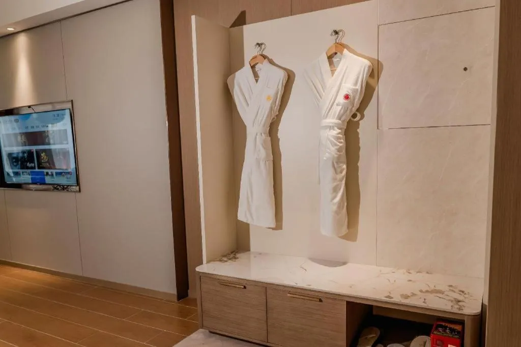 Chengdu Antai Century Hotel