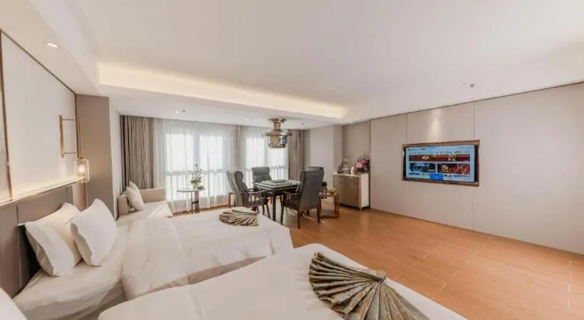 Bed in Chengdu Antai Century Hotel