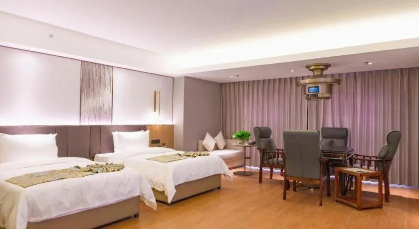 Bed in Chengdu Antai Century Hotel