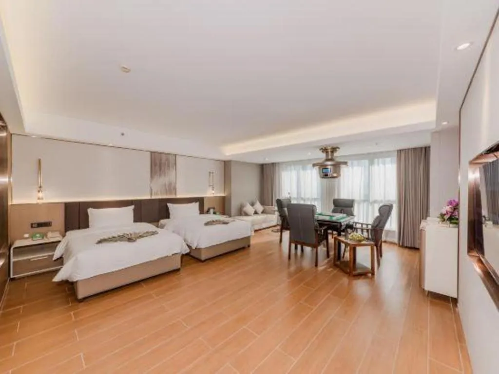 Bed in Chengdu Antai Century Hotel