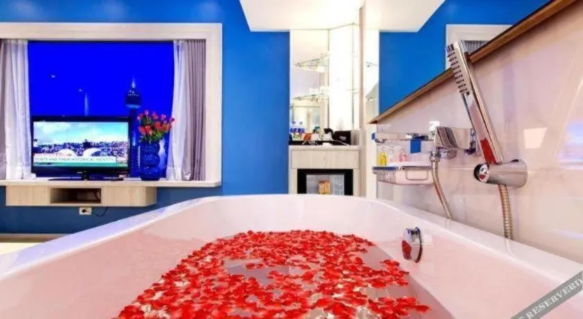 Grand Scenaria Hotel