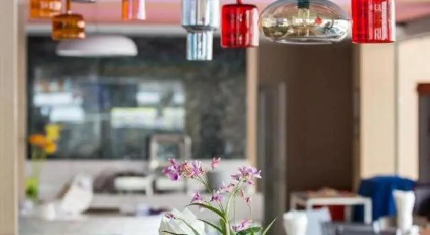 Grand Scenaria Hotel