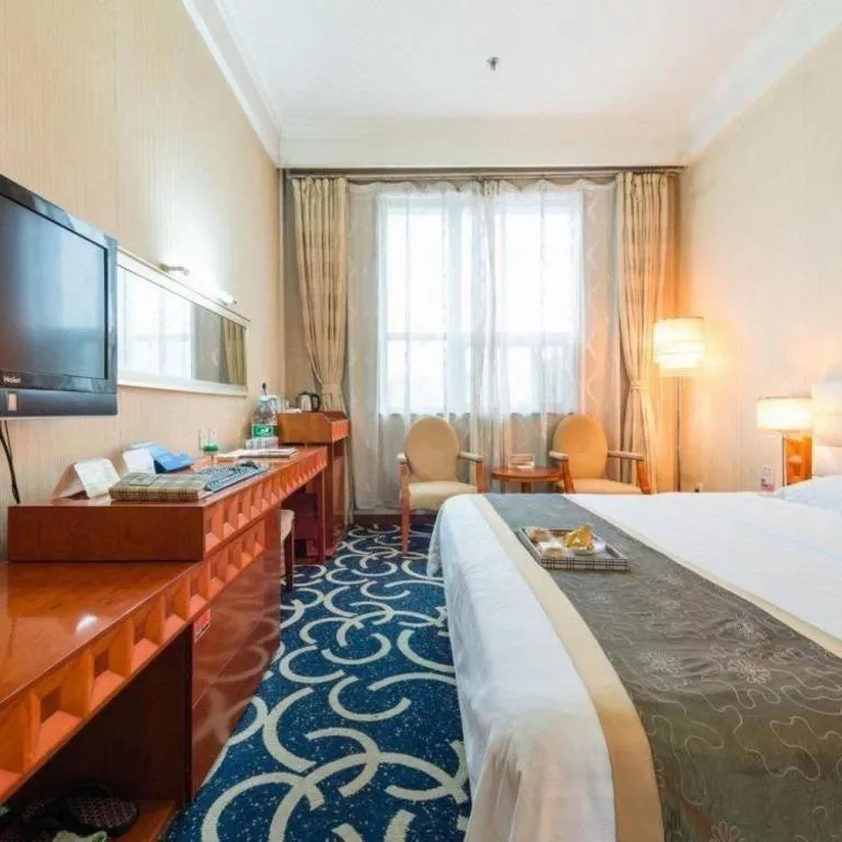 Bed in Pingdingshan Feixing Crowne Plaza Hotel