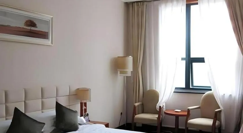 Bed in Pingdingshan Feixing Crowne Plaza Hotel