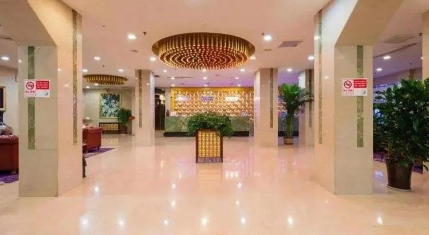 Pingdingshan Feixing Crowne Plaza Hotel