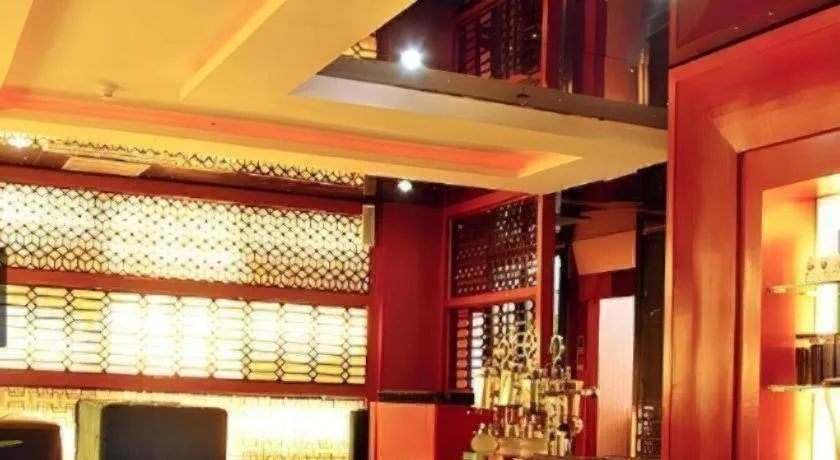 Pingdingshan Feixing Crowne Plaza Hotel