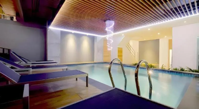 The Scenery City Hotel