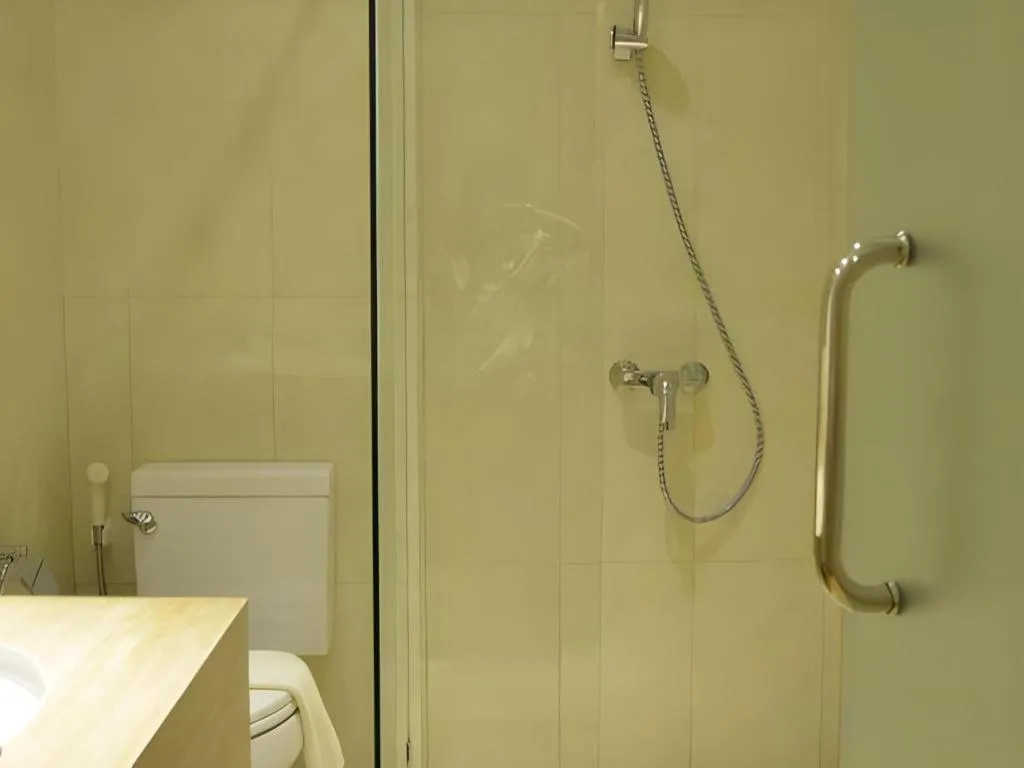 The Scenery City Hotel