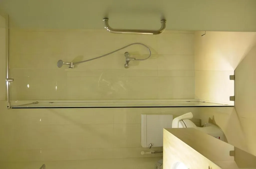 The Scenery City Hotel