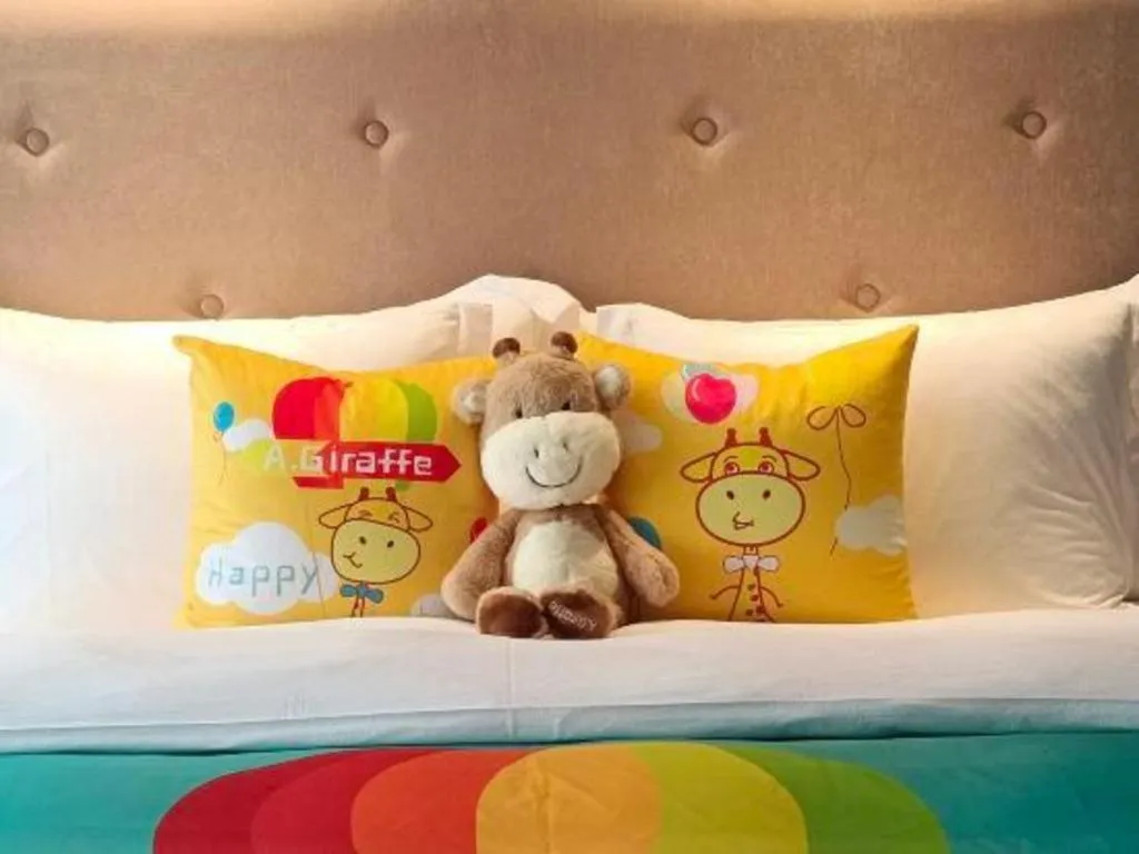 Bed in Wuhan Soluxe Hotel