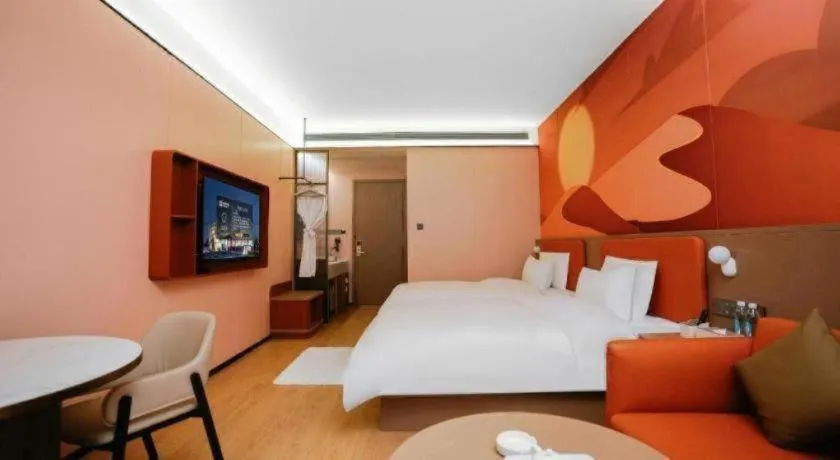 Bed in Quanzhou Binhai Hotel