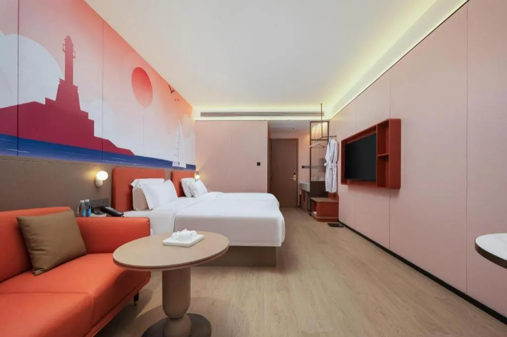 Bed in Quanzhou Binhai Hotel